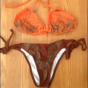 NWOT  Stilo bikini